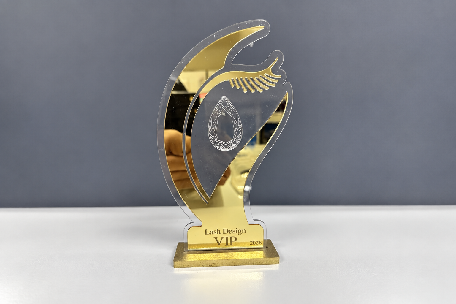 Troféu cristal personalizado